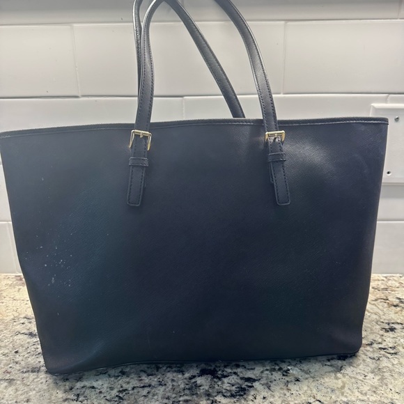 Large Black, Michael Kors Charlotte bag - Picture 4 of 11